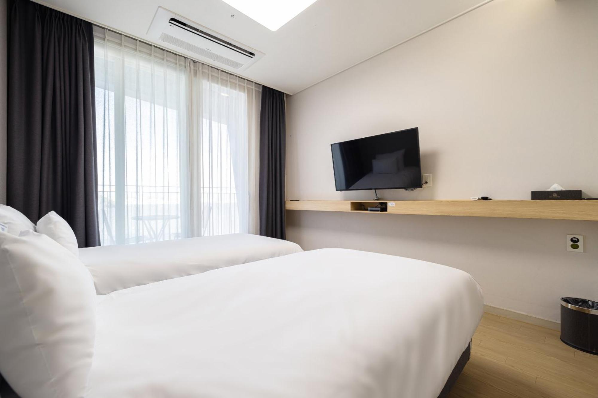 Ocean Soleview Hotel Incheon Esterno foto