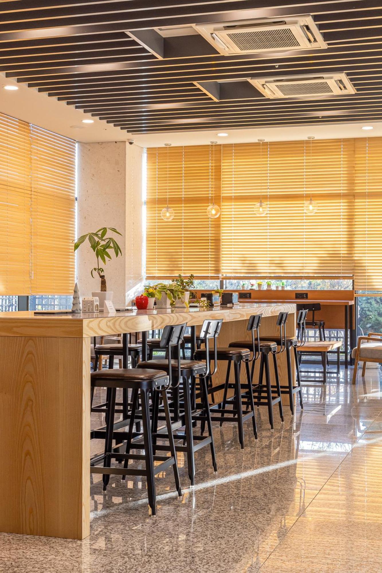 Ocean Soleview Hotel Incheon Esterno foto